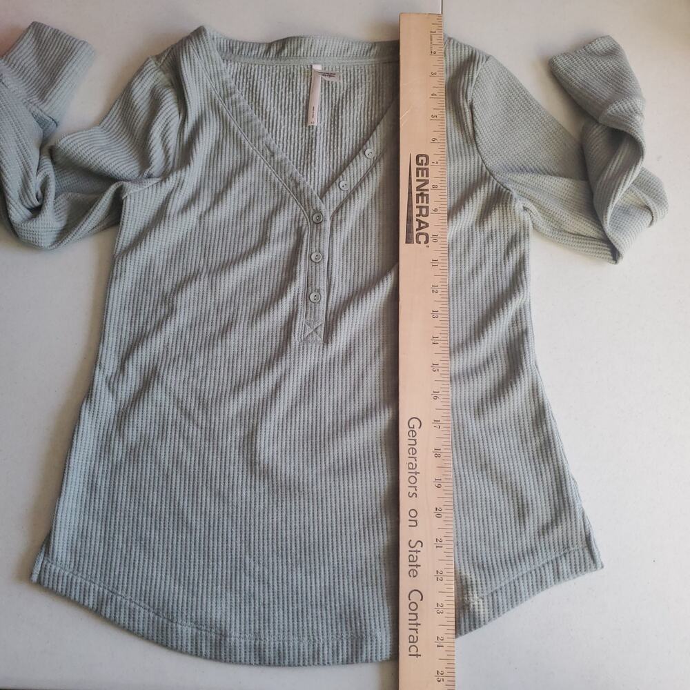 Soma Green Cotton Waffle Knit Long Sleeve Vneck Top Size XS Cabincore Cozy Fall - Picture 4 of 5
